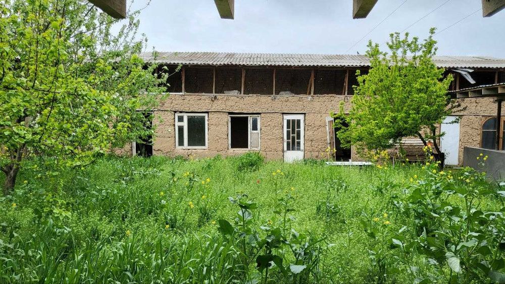 Назарбек Текстилда 6 сотих ховли сотилади. NR494/49