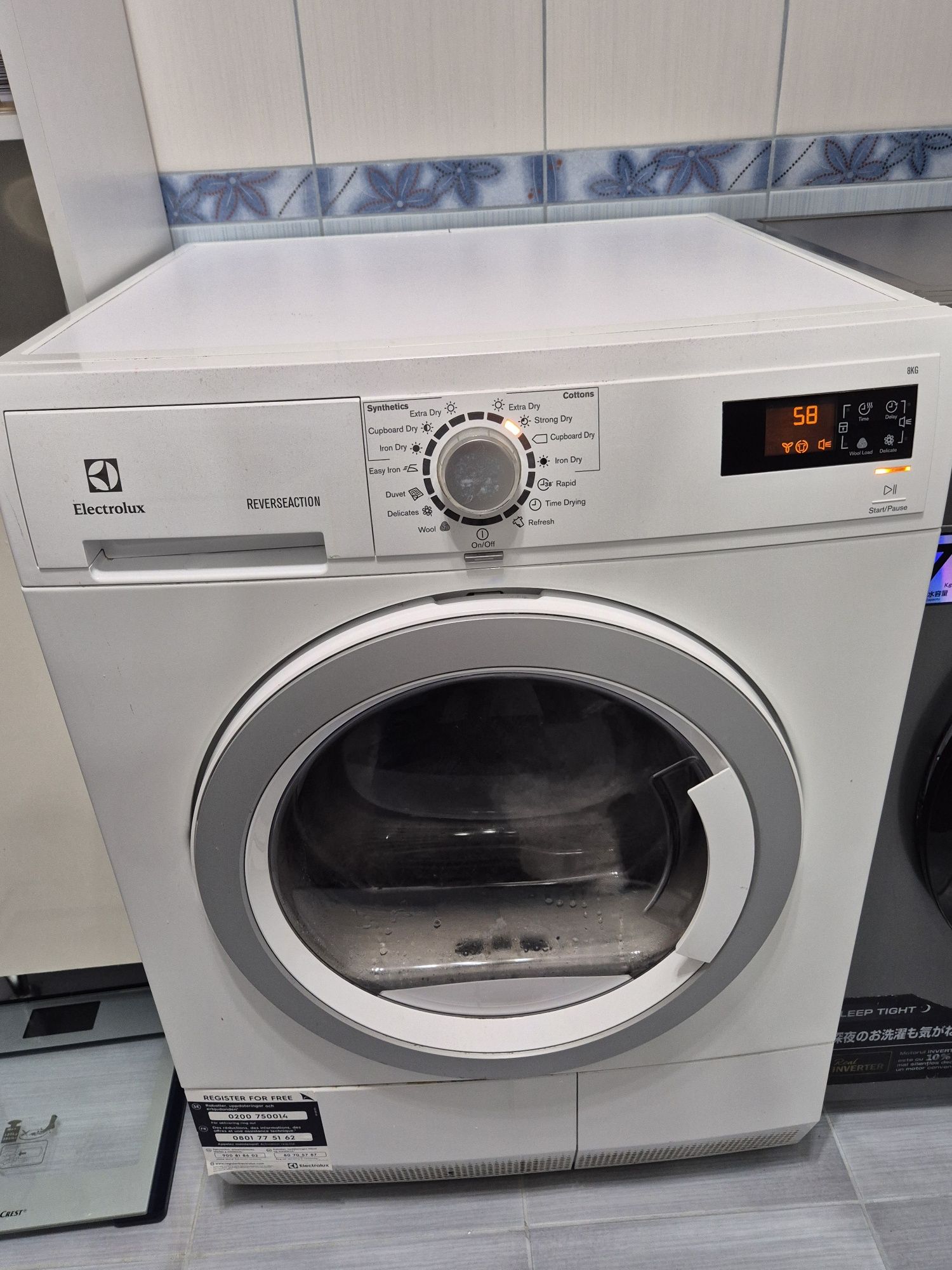 Uscător de rufe Electrolux EDC2086GW3 condensare