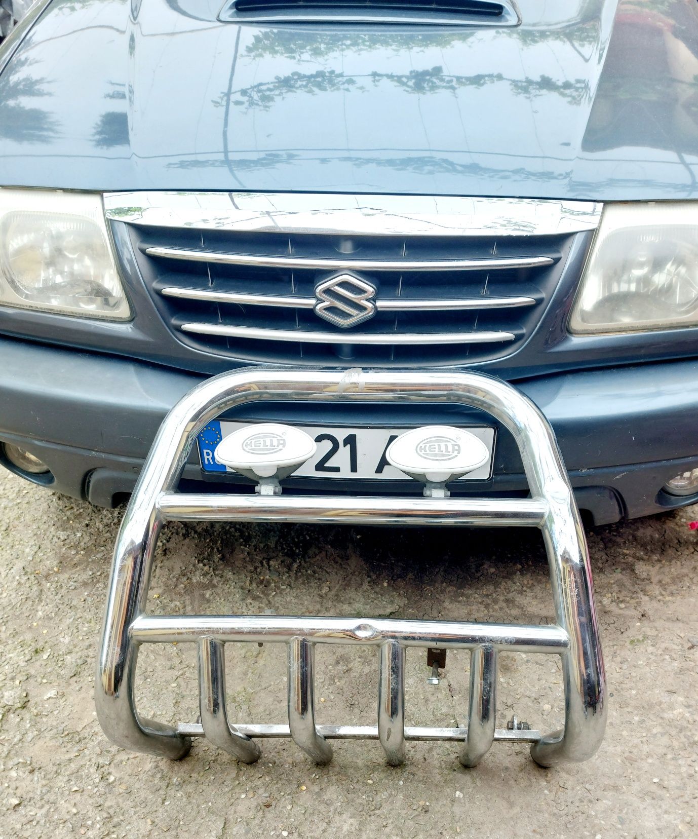 Vând bulbar și praguri Suzuki grand vitara