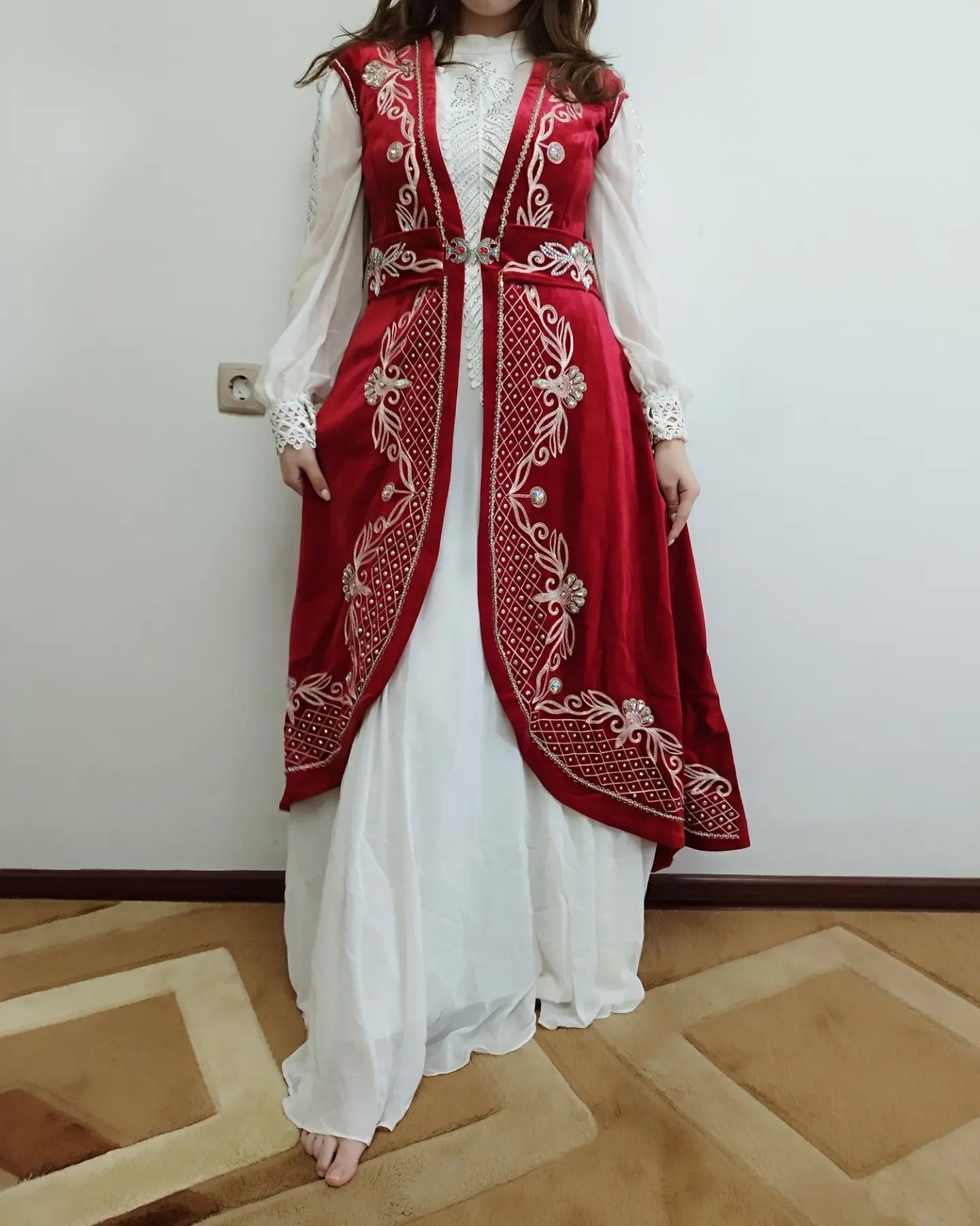 Комзол и платье для узату