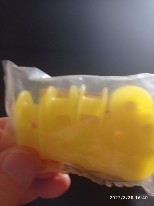 Продам комплект швейных шпулек 10 шт