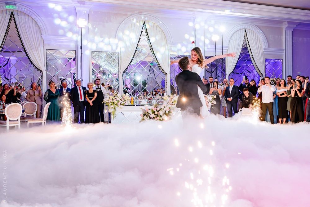 Eventura - Magia Evenimentelor tale! Cabine foto, Fum Greu, Artificii!