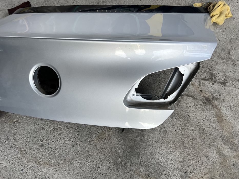 Capota portbagaj haion pt vw passat cc gri cod culoare la7w.