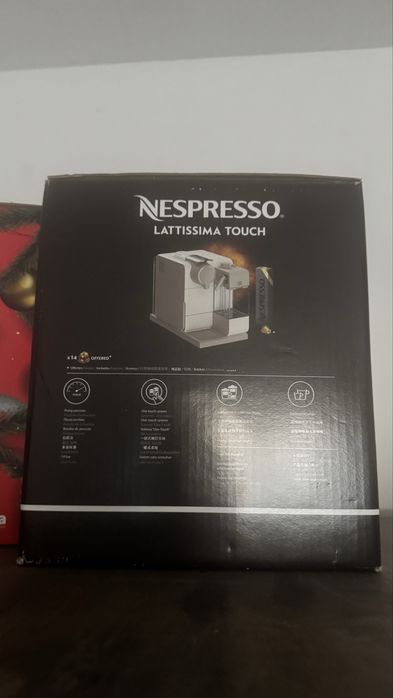Aparat nespresso latisima touch