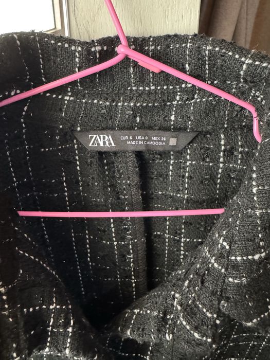 Рокля от букле ZARA