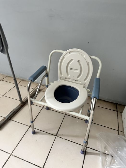 Кресло стулья для пожилых людей