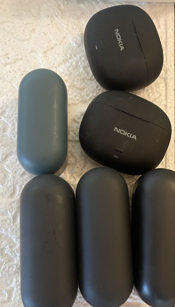 Нови и употребявани Nokia слушалки и зарядни на ниски цени!