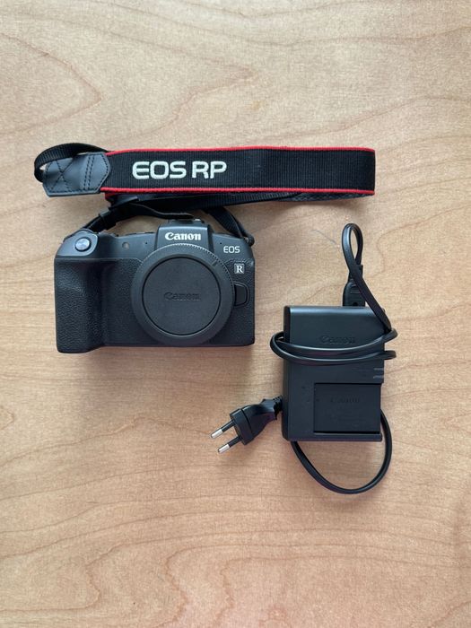 Фотокамера Canon RP