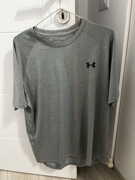 Tricou under armour nou
