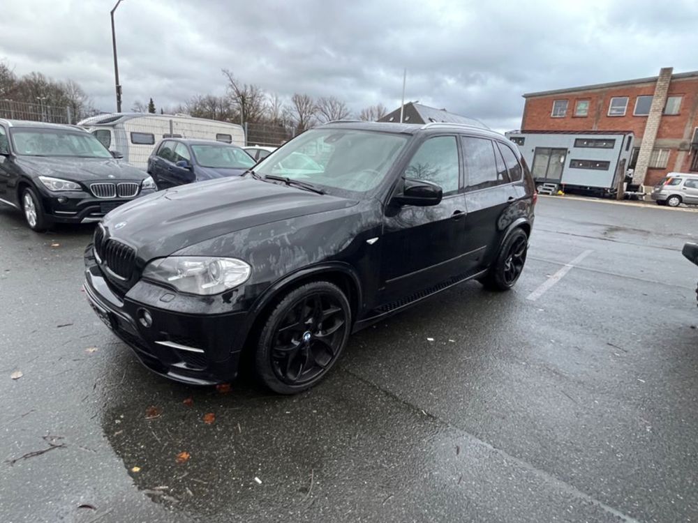 BMW E70  3.0 3.5 4.0 D НА ЧАСТИ