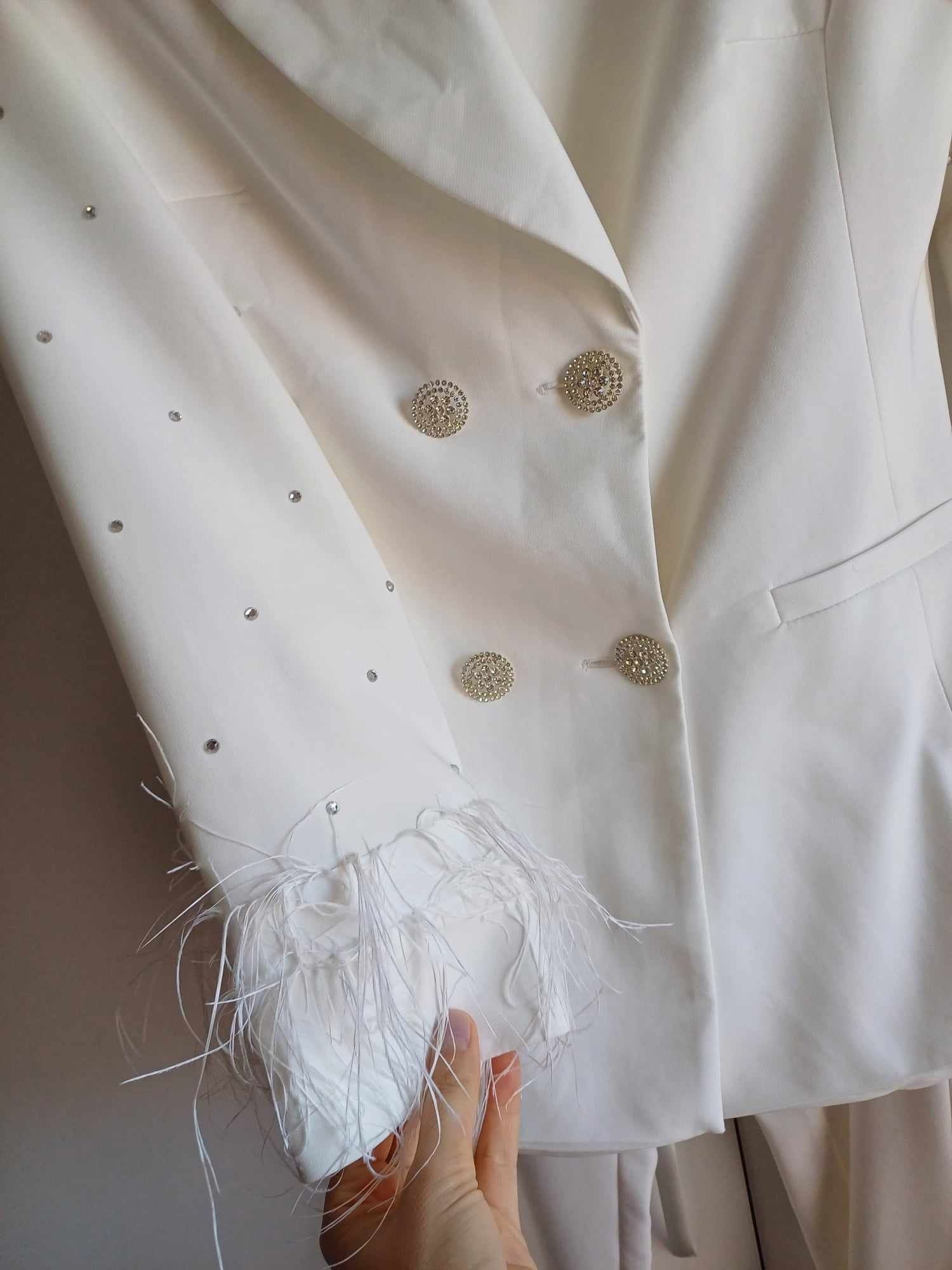 Costum elegant La Donna 36