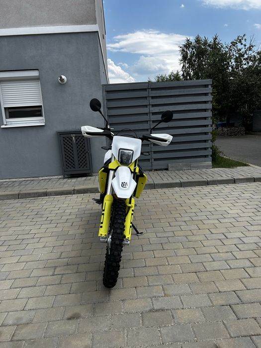 Husqvarna 701 enduro 2023 (ktm 690/gasgas 700)