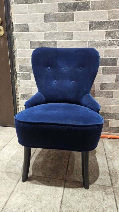 Кресло Remsta в тъмно синьо