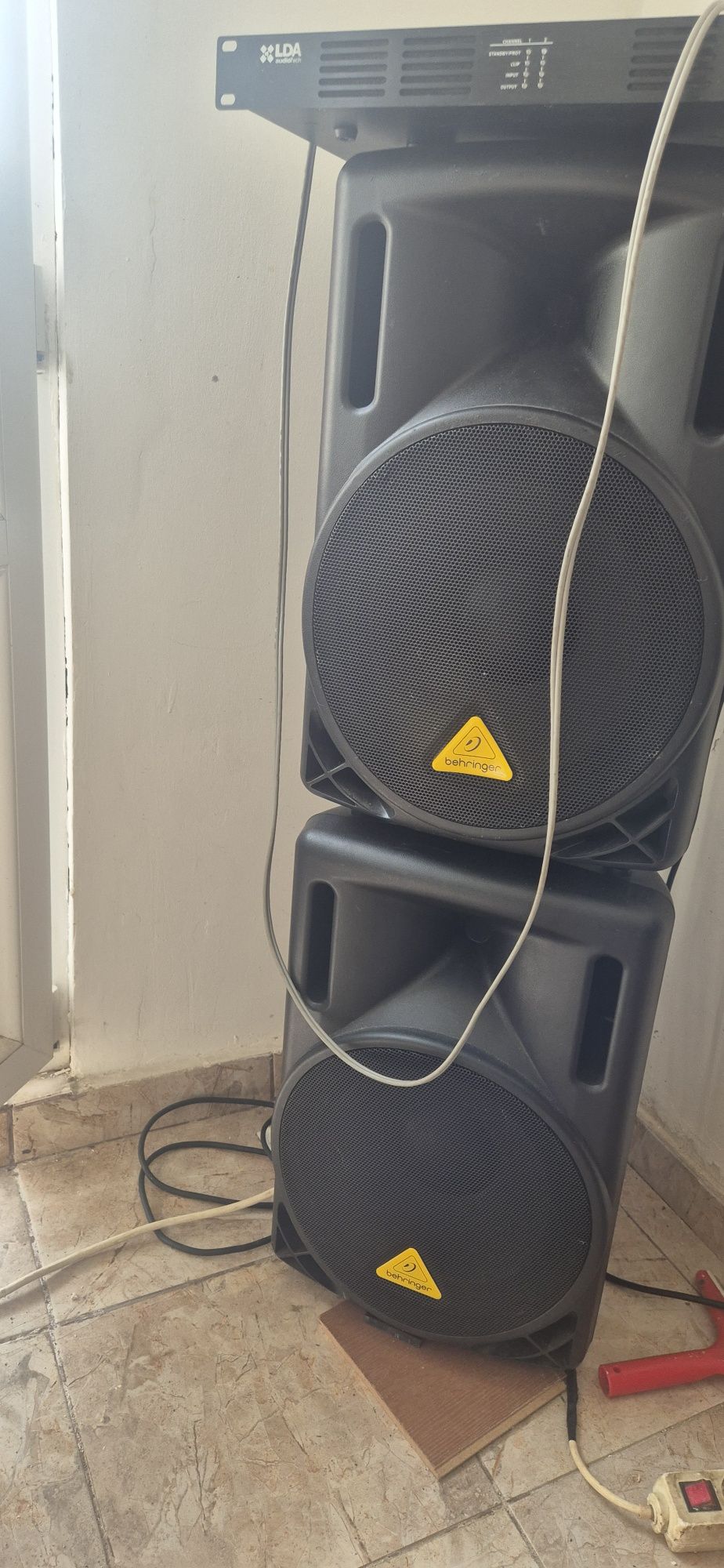Vand Boxe pasive cu amplificare