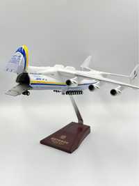 Самолет модель АН-225-Мрия Украина (шикарный подарок)