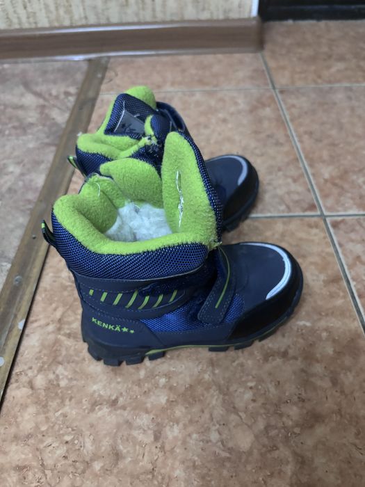 Детские куртки, обувь