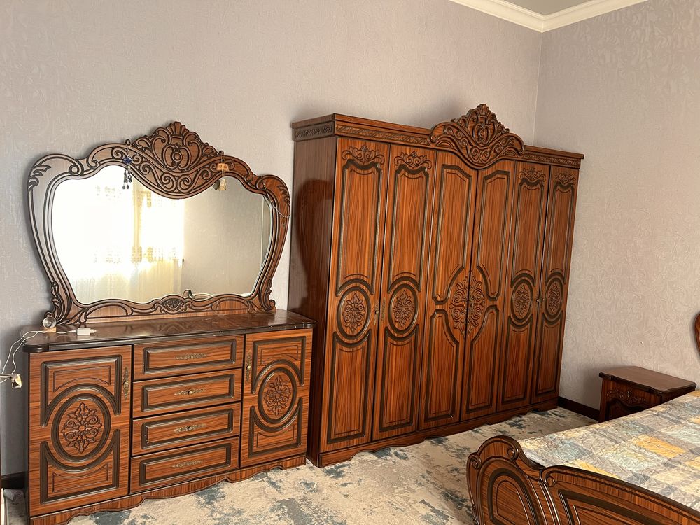 Spalniy mebel xolati yaxshi