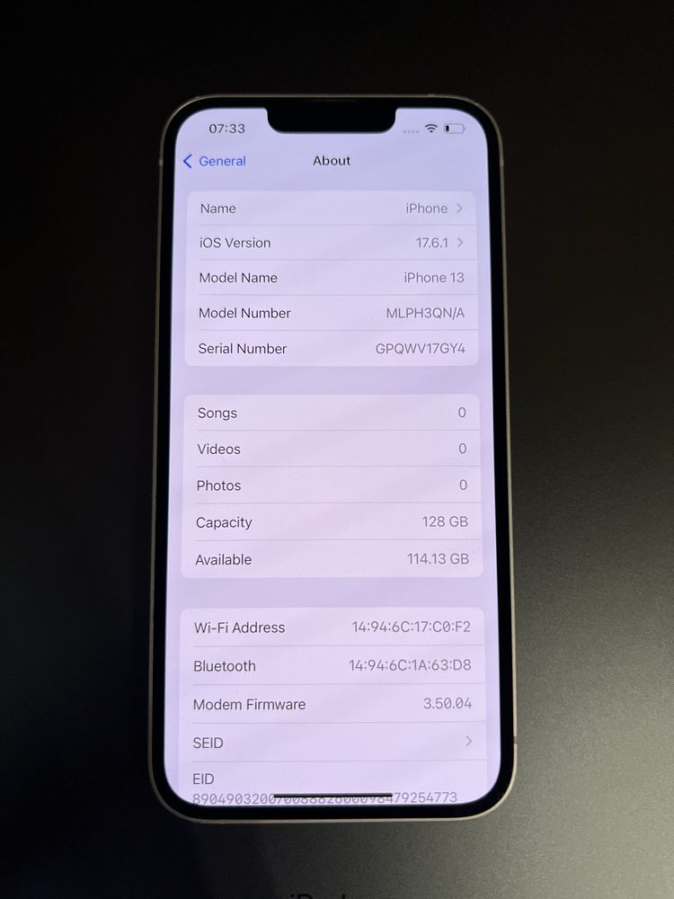 Продавам Iphone 13