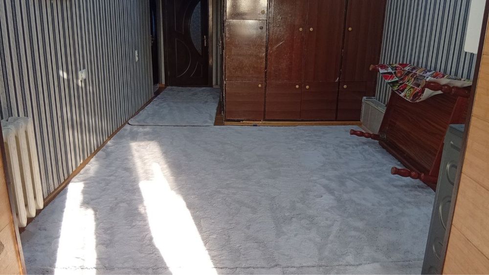 Sergeli 4 32 5-etaj 3 xona 4 xona qlingan kvartira