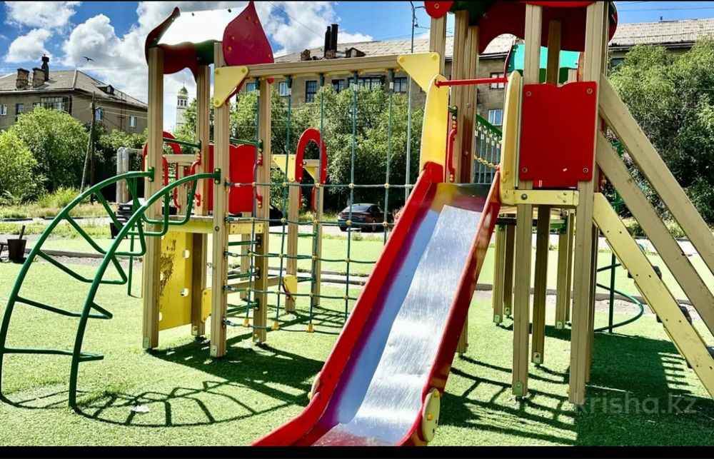 Продам 2 - комнт квартиру в Сортировке
