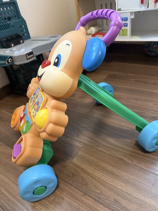 Музикална проходилка Fiser price уоукър