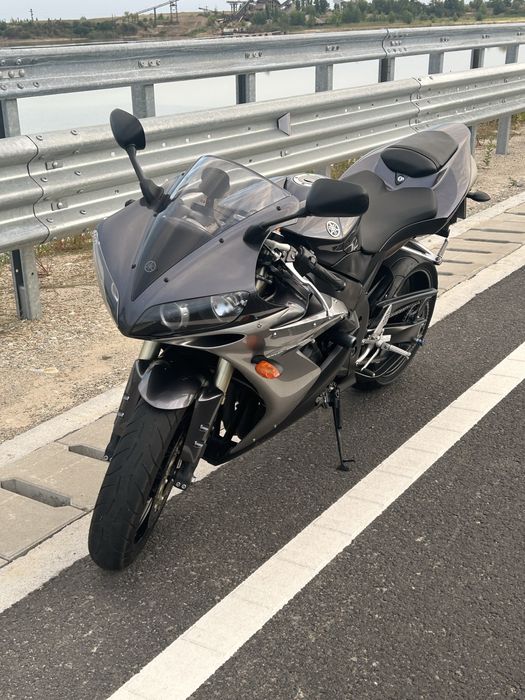 Vand Yamaha R1 impecabila