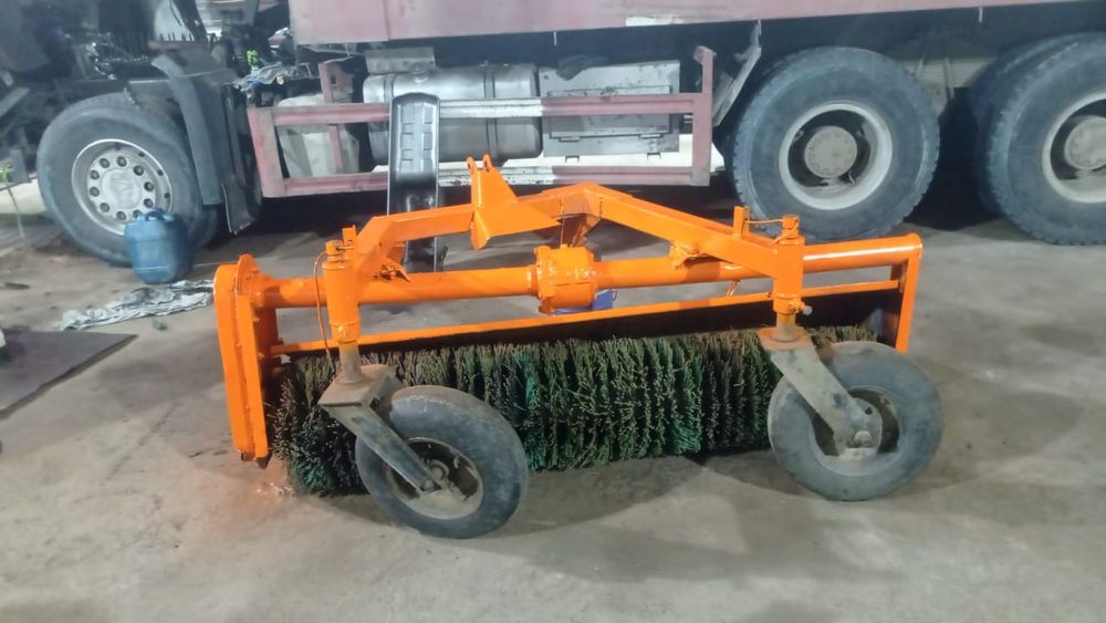 Продам щетку комунальную на МТЗ