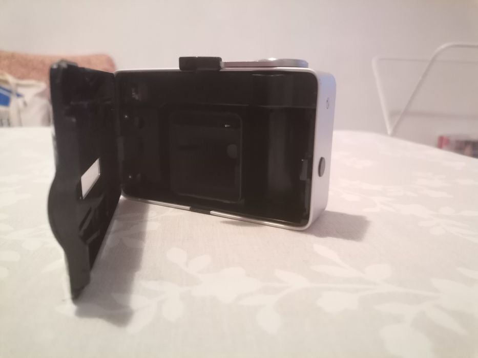 ретро лентов фотоапарат Agfamatic 200 Sensor