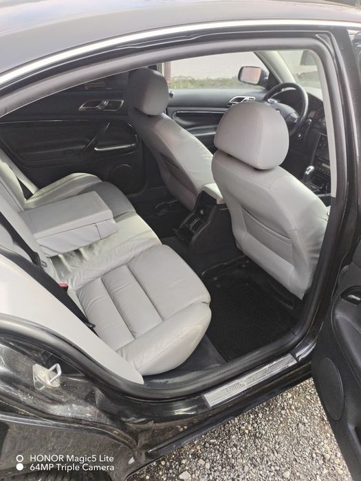 Skoda Superb 2.5 TDI V6 / accept variante