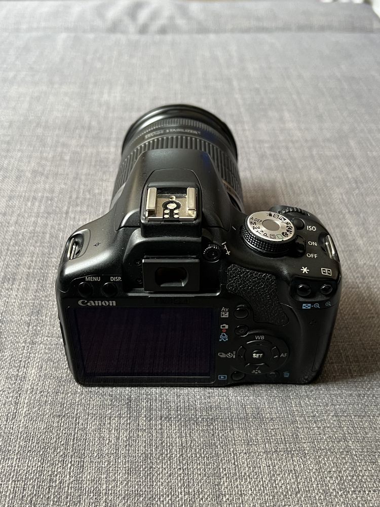 Canon 500D с обектив Canon 18-200mm ПОСОЧЕНАТА ЦЕНА НЕ Е ИСТИНСКА