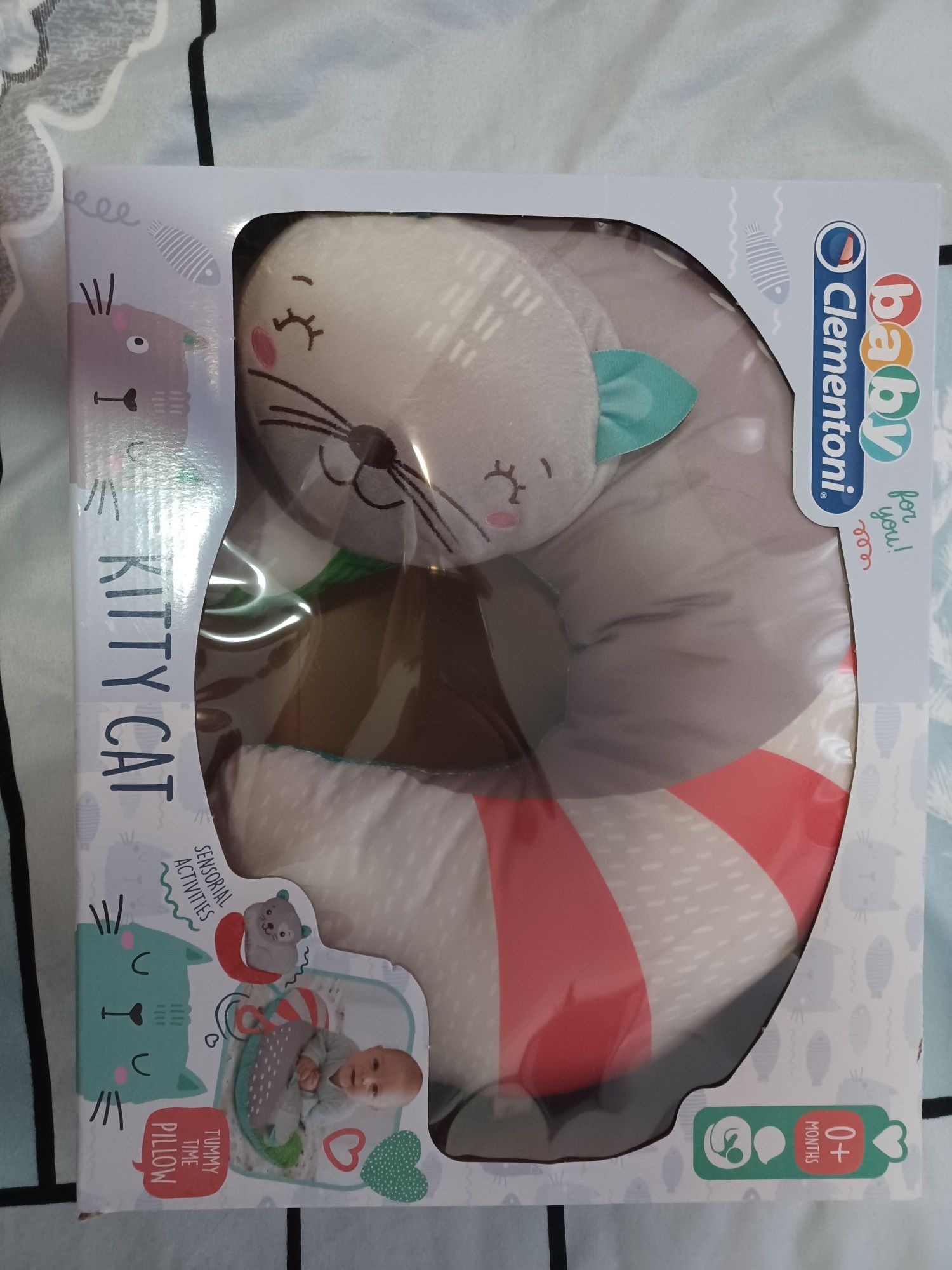 Perna pisică pentru bebeluși