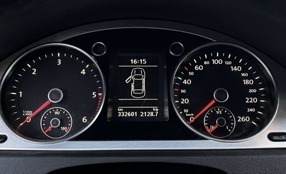 Volkswagen Passat B6 2.0 TDI • 140 CP • 2010 • Euro 5 • Piele • Break
