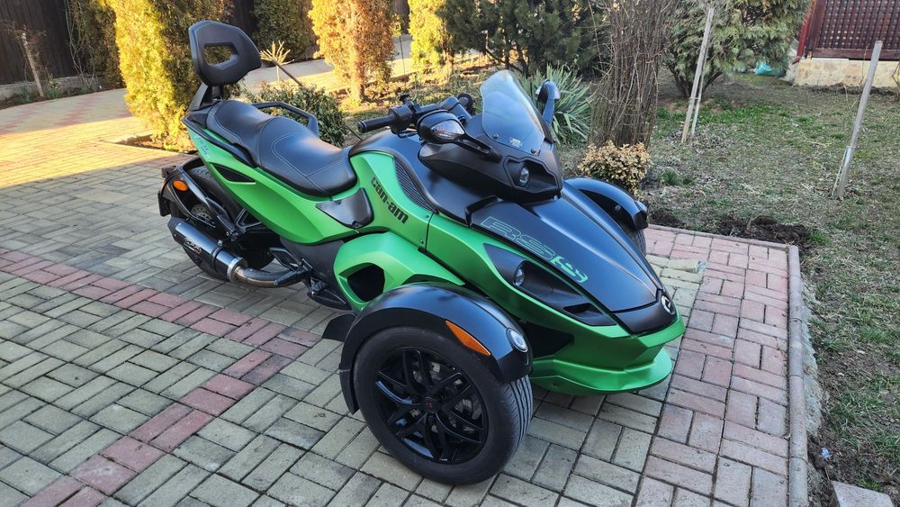 Can Am Spyder RSS 2013