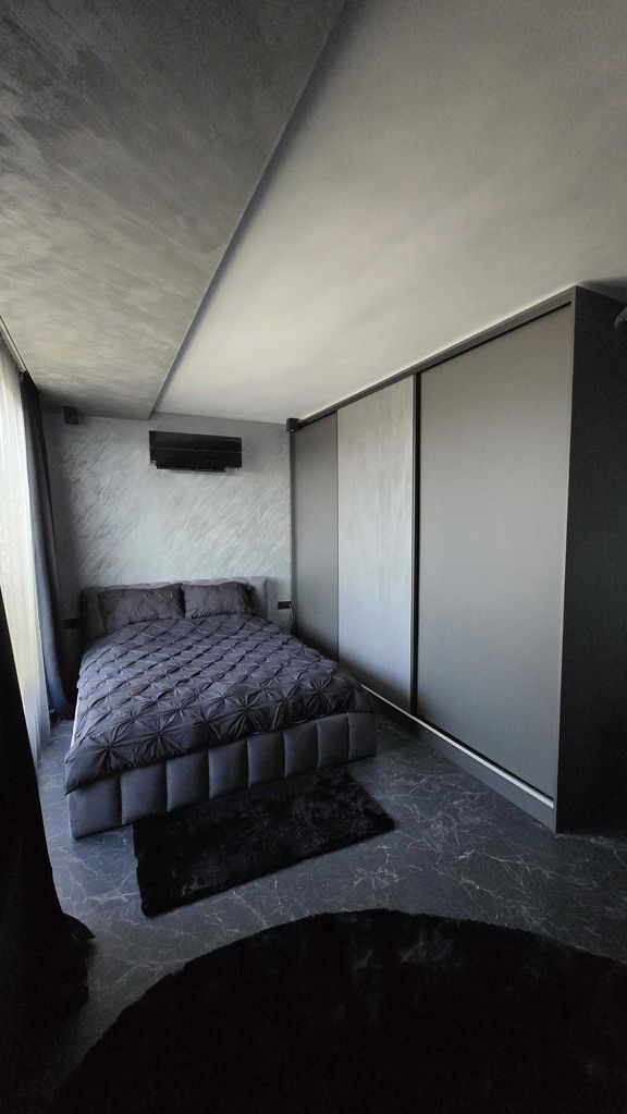 Продава се Двустаен апартамент в Пловдив, Център - 97 кв.м за 2062 €/кв.м - Снимка #5