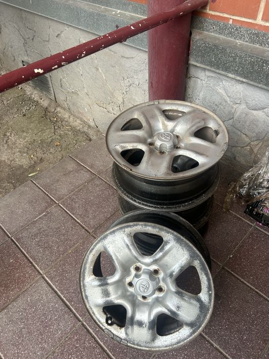 Диски на 17, тойота оригинал