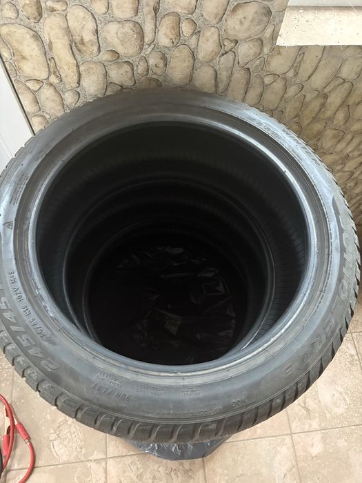 anvelope/cauciucuri M+S 245/45/R19 SottoZero