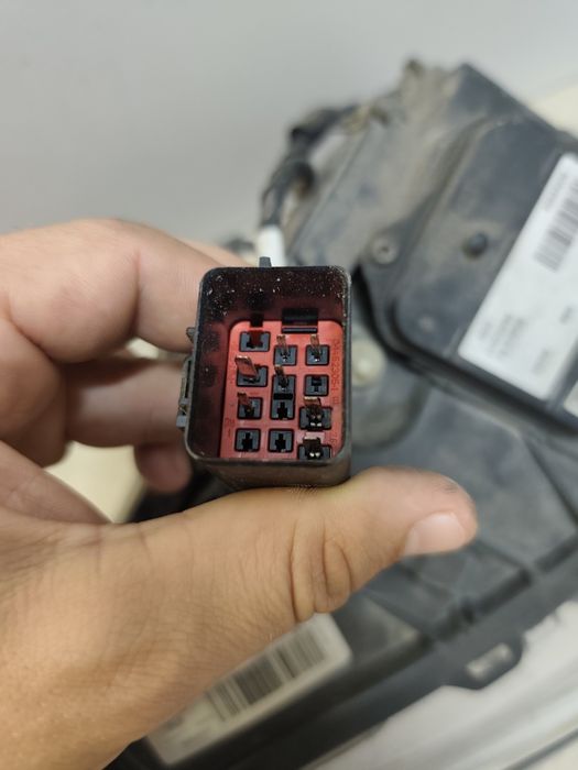 Far xenon dreapta Volvo S60/ v60 LHD 2014-2017