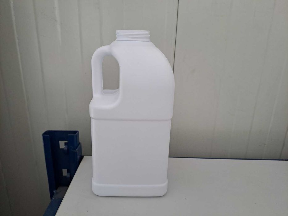Пластмасови/полиетиленови HDPE бутилки 1 л/1000 мл Алфрида ПЕЕВ