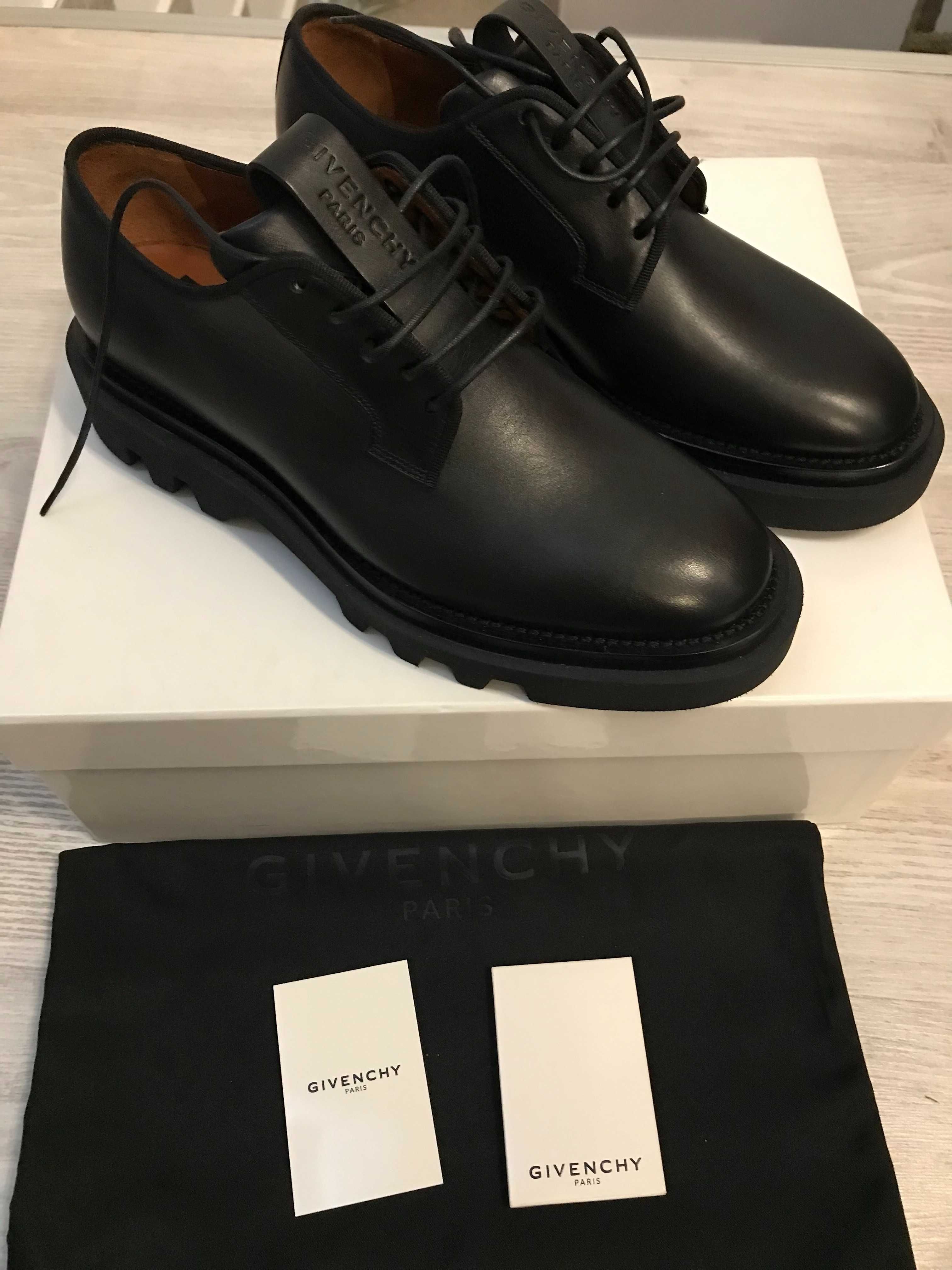 Givency pantofi 40, autentici, full box, retail price 835 euro