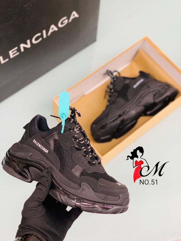 Adidasi balenciaga triple s Dama 2022