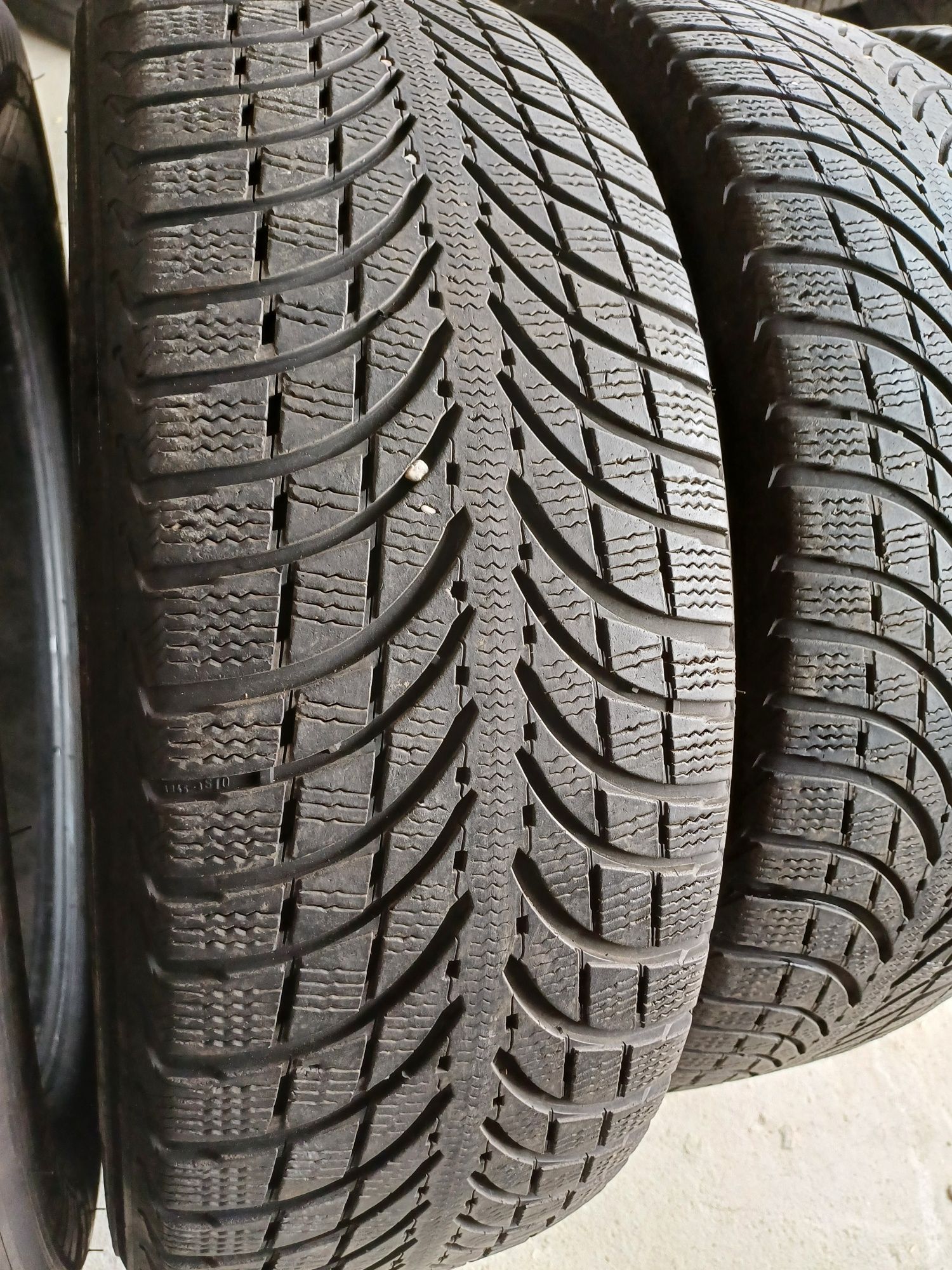 235 60 18 Anvelope Michelin LATITUDE