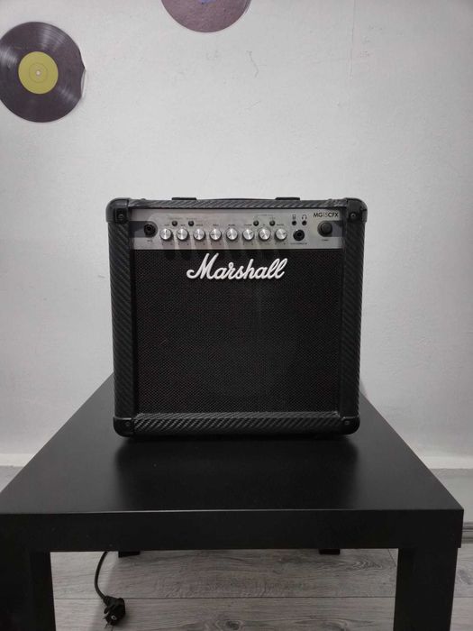 Vand amplificator chitara Marshall MG15 CFX in stare CA NOUA
