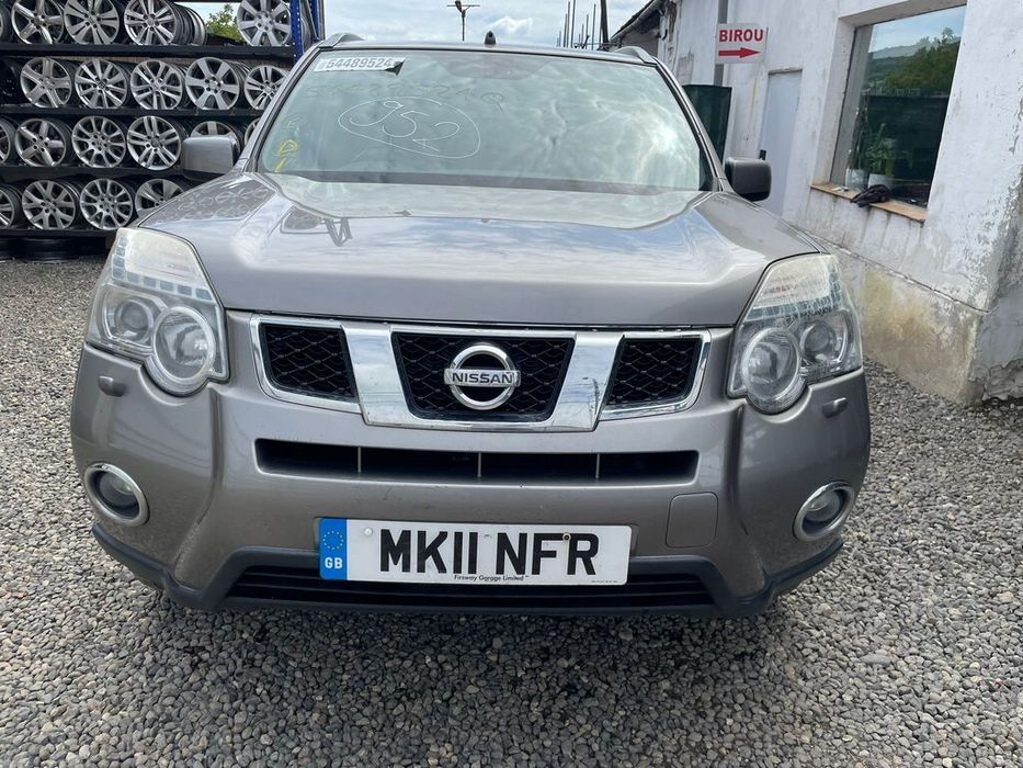 Far Dreapta Nissan X - Trail T31 Facelift 2010 - 2014 SUV 4 Usi (952) Xenon