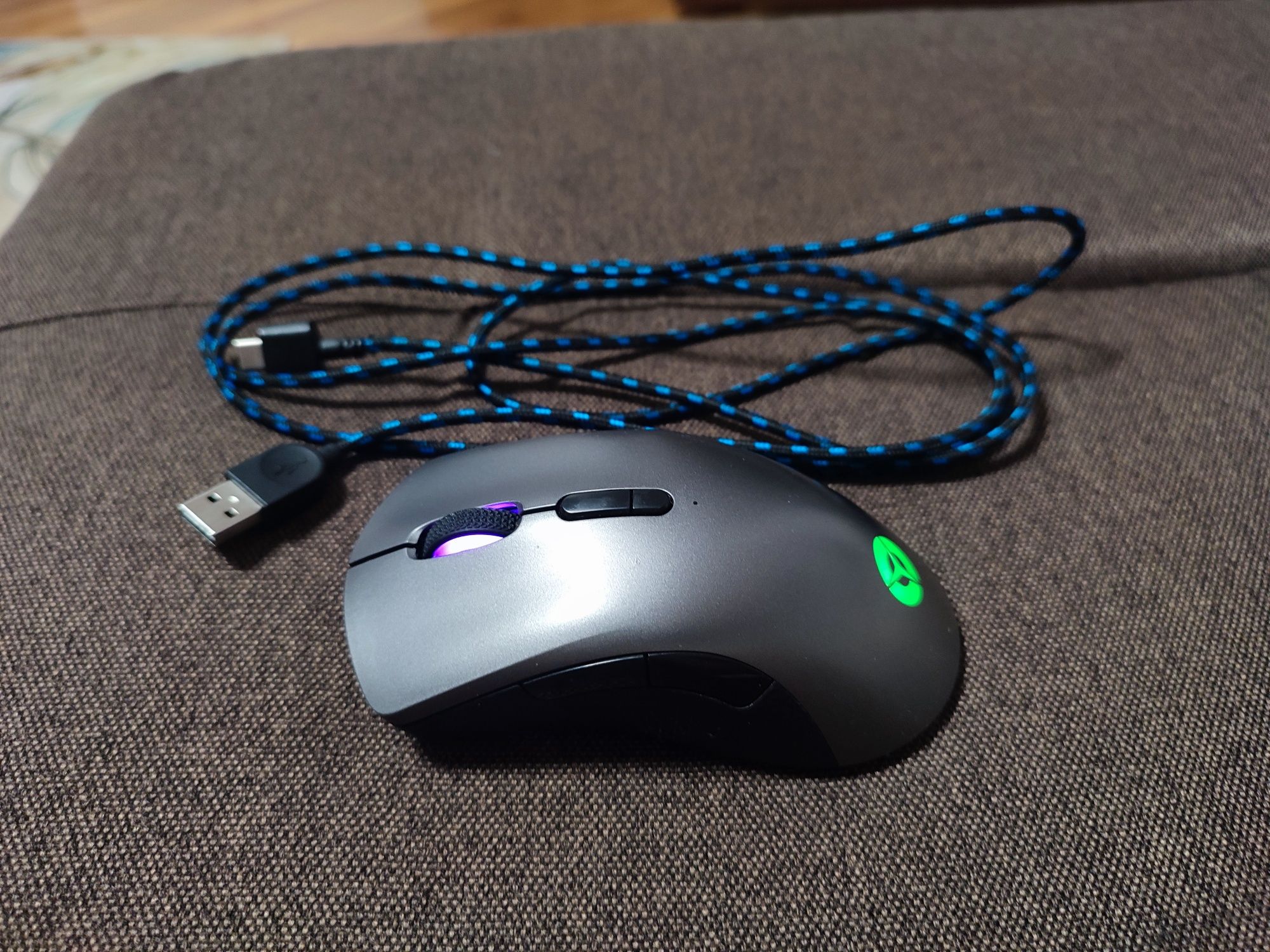 Mouse gaming Lenovo Legion M600 RGB 16k DPI