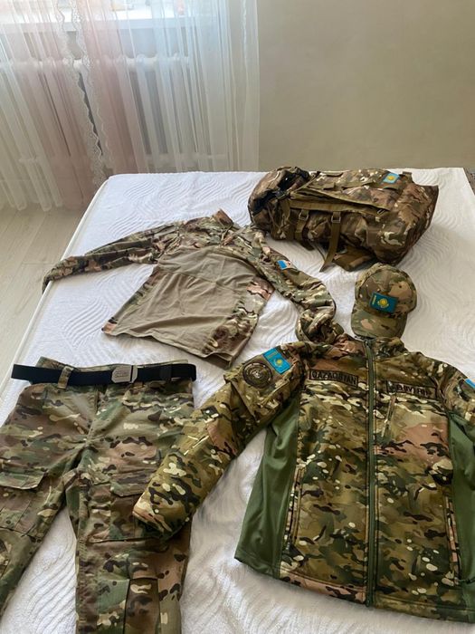 Продам военную дембельку новая