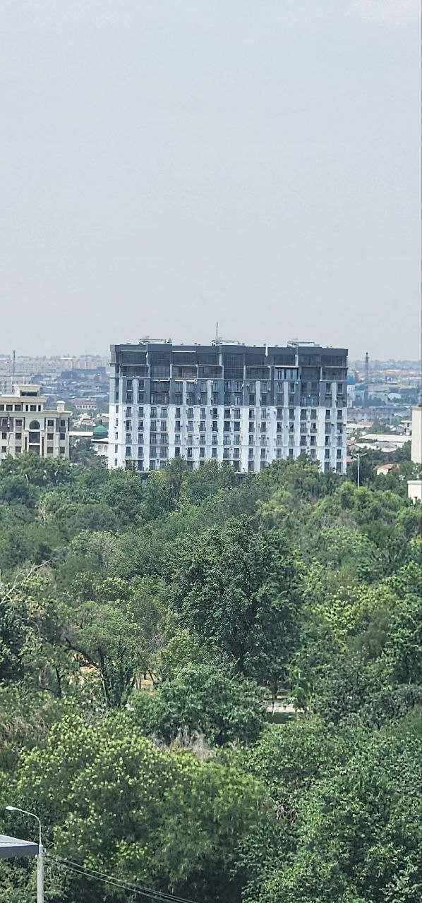 Новостройка, метро Национальный парк с видом на Меджик и Сеул Мун