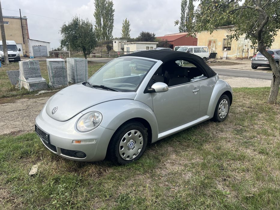 Volkwagen New Beetle 1.6 benzina cabrio