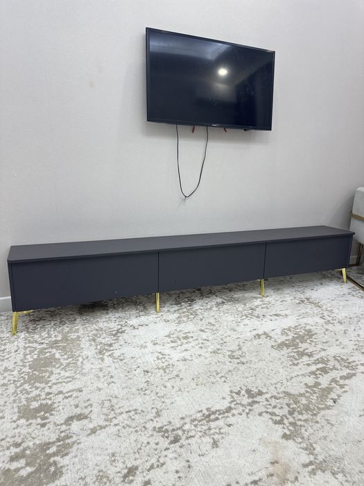 Продам тумбу под тв