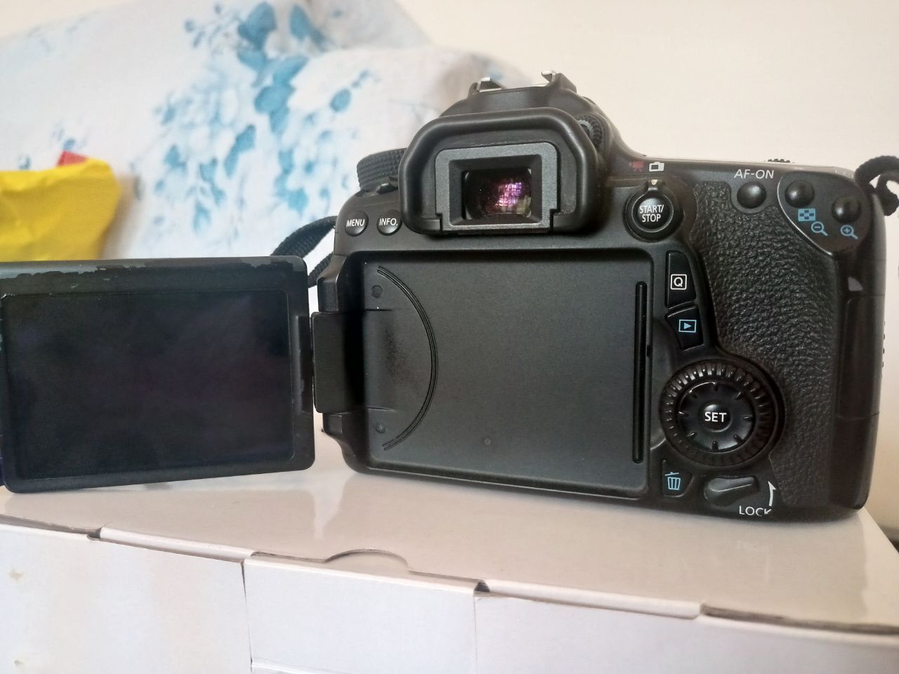 Фотопарат Canon 70d