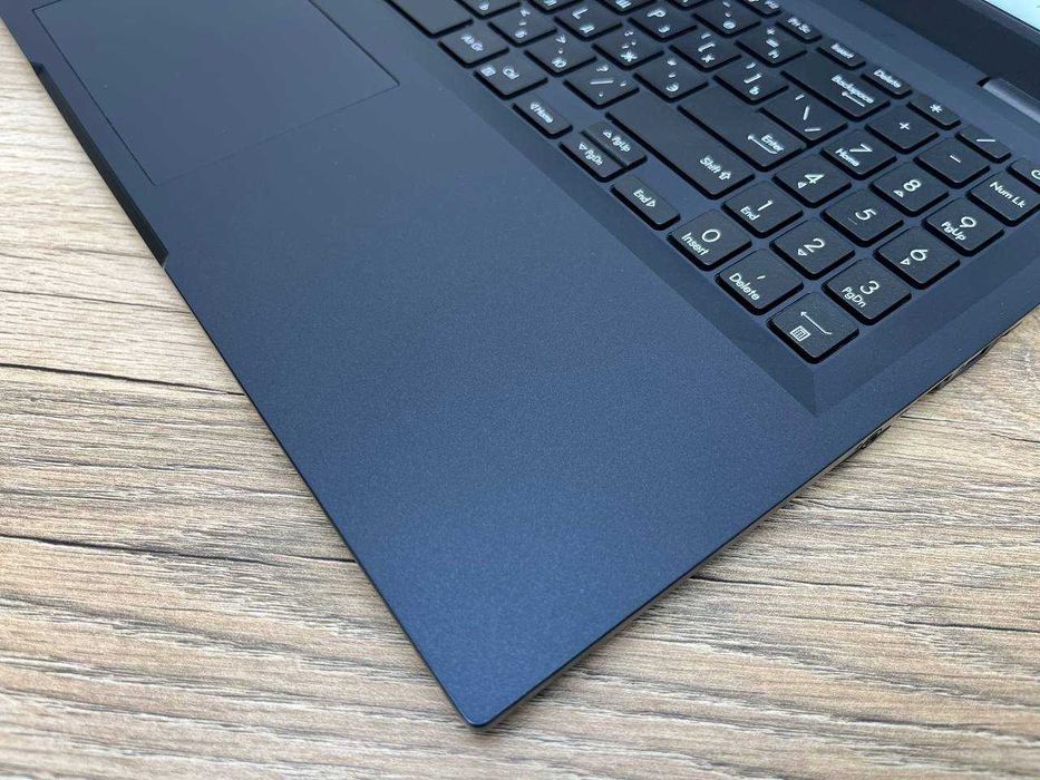 Почти новый ASUS ExpertBook Core i3*ОЗУ 8*SSD 256* Без царапин